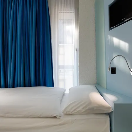 Hotel Cristal Design