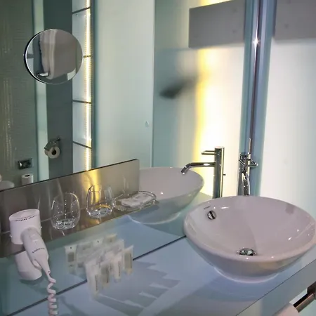 Cristal Design 3*